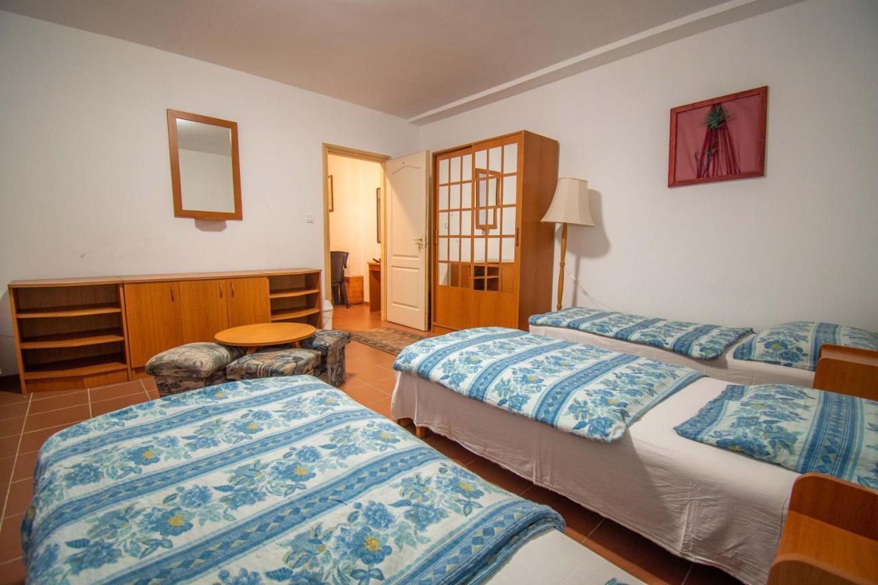 Beach Hostel Balatonboglár Kültér fotó